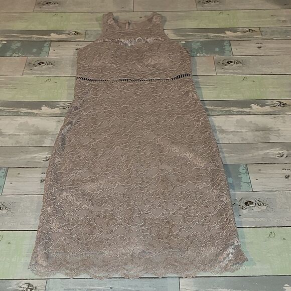 Sequin Hearts Lace Dress size 3 - Picture 1 of 5